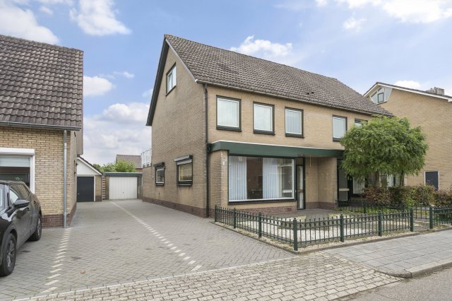 iQ Makelaars WEZEP, Ligusterstraat