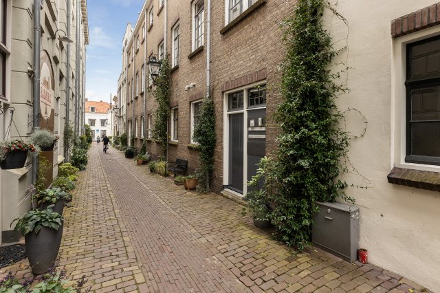 iQ Makelaars KAMPEN, Breedesteeg